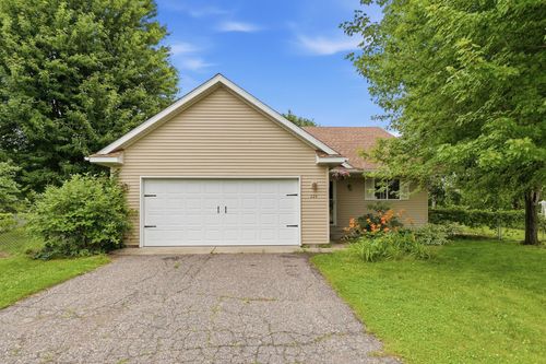 224 Country Ct, Sartell, MN, 56377-1967 | Card Image