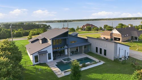 211 Hunter Pass, Waxahachie, TX, 75165-5489 | Card Image