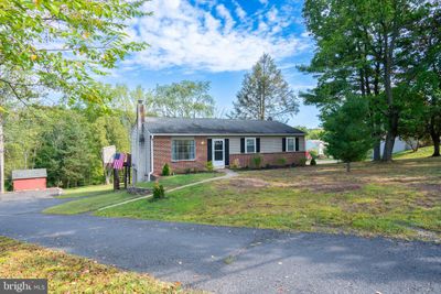 2503 Quakertown Rd, House other with 3 bedrooms, 2 bathrooms and null parking in PENNSBURG PA | Image 3