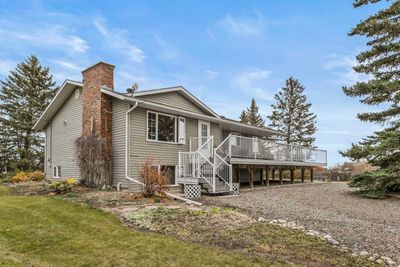 280086 Township Road 235 A, House detached with 3 bedrooms, 2 bathrooms and 10 parking in Rocky View County AB | Image 2