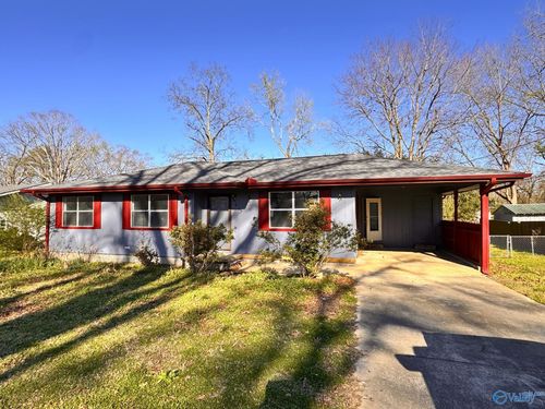 515 Darnell St, Boaz, AL, 35957-1409 | Card Image