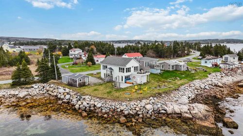 39 Bull Point Rd, Sambro, NS, B3V1R3 | Card Image