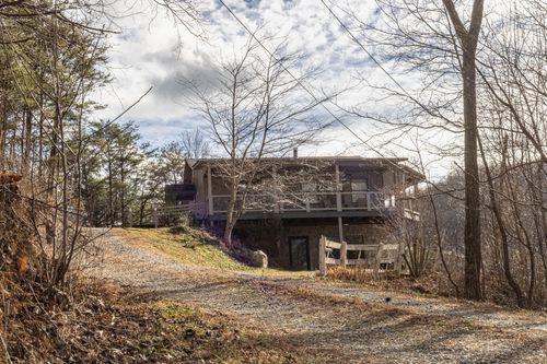 226 Shinbone Mountain Rd, Turtletown, TN, 37391-4801 | Card Image