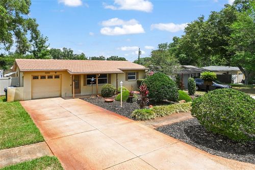 970 8th Ave Ne, Largo, FL, 33770-1661 | Card Image