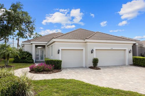 8630 51st Ter E, BRADENTON, FL, 34211-3740 | Card Image
