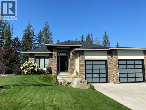 1221 23 St Se, Salmon Arm, BC, V1E0C7 | Card Image