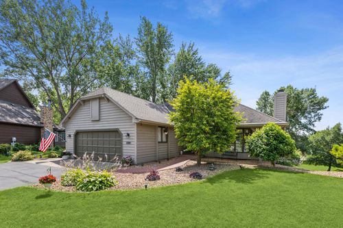 14825 41st Ave N, Plymouth, MN, 55446-2754 | Card Image