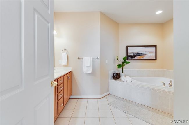 10317 White Marsh Rd, Condo with 3 bedrooms, 3 bathrooms and null parking in Glen Allen VA | Image 25