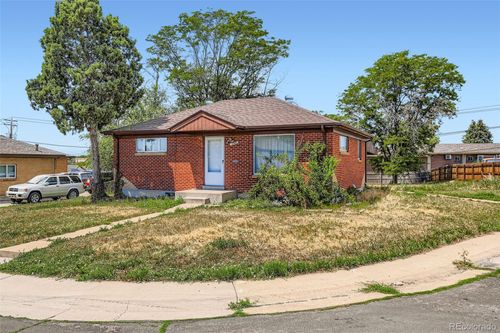7301 Worley Dr, Denver, CO, 80221-2755 | Card Image