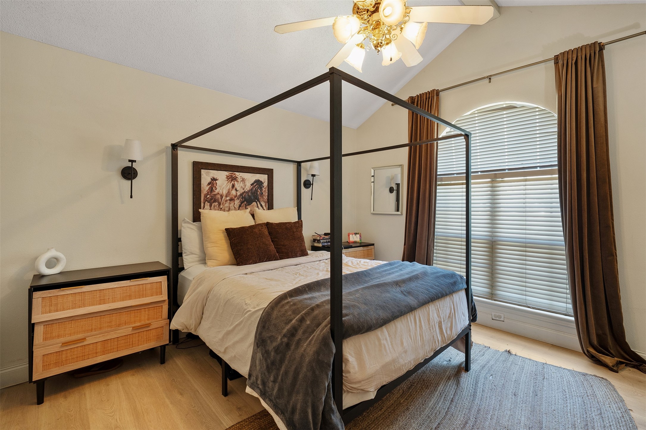 Residential in Lindale 4