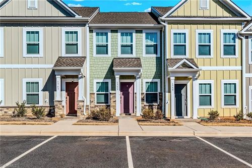 1753 Granby Heights Drive, Winston Salem, NC, 27103 | Card Image