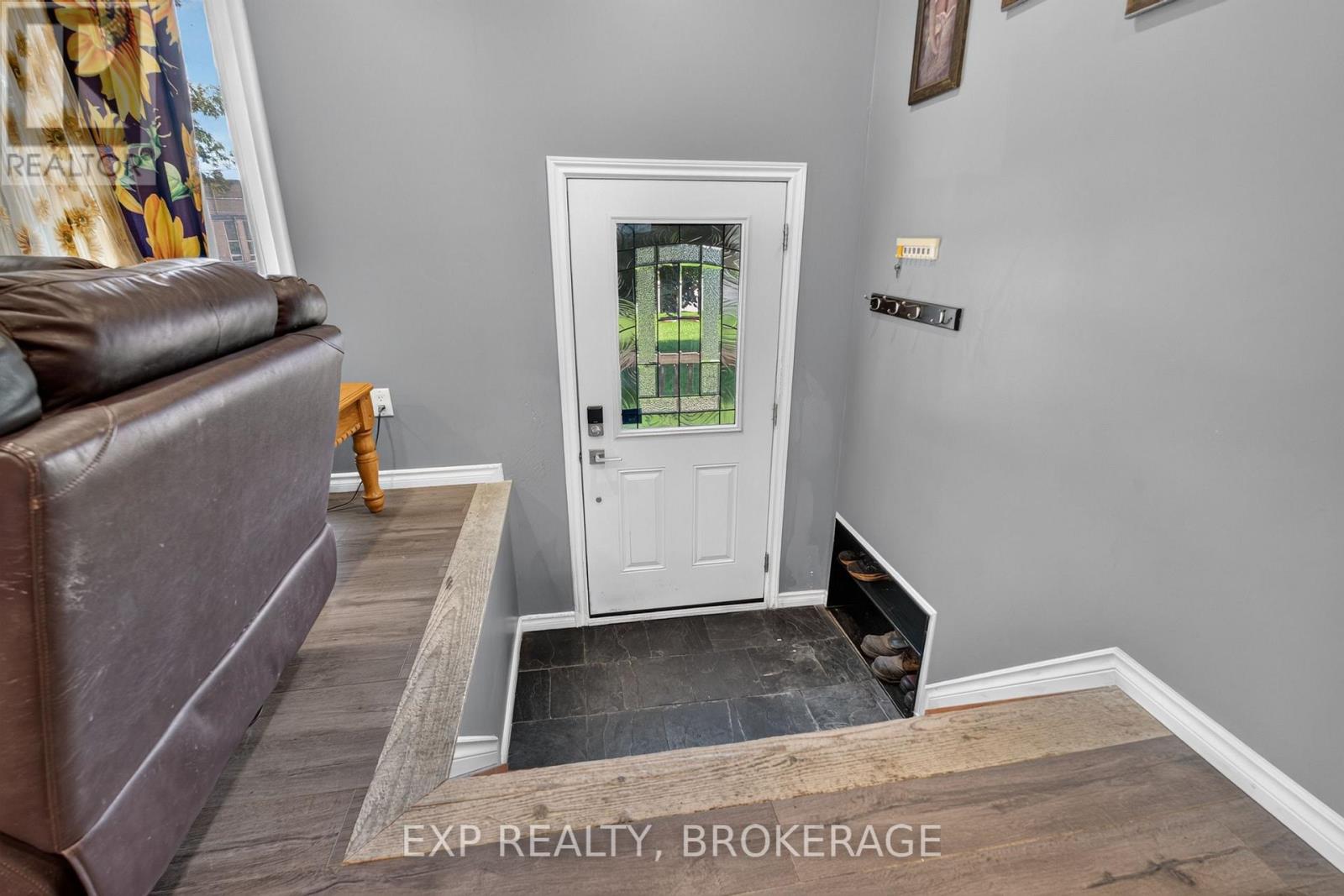Residential in Loyalist (Amherstview) 5