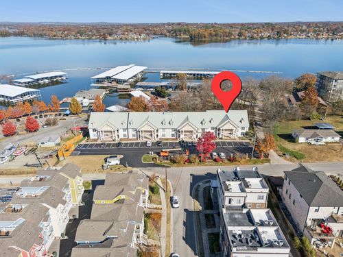 2133 Lakeshore Dr, Old Hickory, TN, 37138-2552 | Card Image