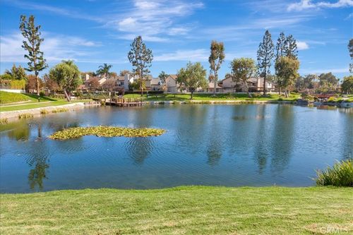 76-1364 N Schooner Ln, Anaheim, CA, 92801 | Card Image