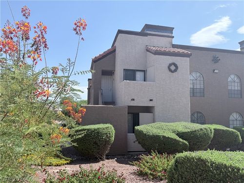 204-2980 Juniper Hills Blvd, Las Vegas, NV, 89142-2951 | Card Image
