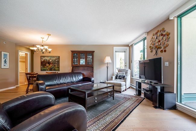 3B - 338 Taylor Way, Condo with 2 bedrooms, 2 bathrooms and 2 parking in West Vancouver BC | Image 6