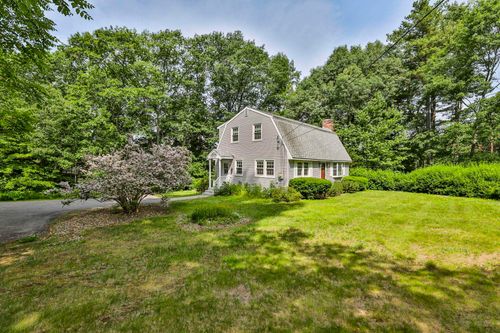 2 Hillside Dr, Hudson, NH, 03051-3911 | Card Image