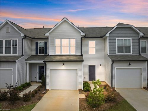3716 Feltham Ln, Jamestown, NC, 27282-9895 | Card Image