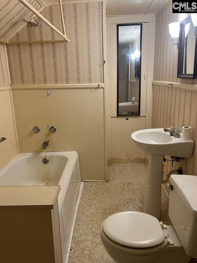 3670 Highway 15 N, House other with 4 bedrooms, 2 bathrooms and null parking in Sumter SC | Image 38