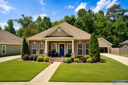 204 Grove Village Way, Madison, AL, 35758-4503 | Card Image