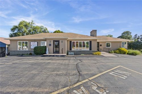 2080 W Ridge Rd, Greece, NY, 14626-2725 | Card Image