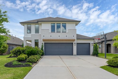 550 Chestnut Reef Ct, Conroe, TX, 77304-2498 | Card Image