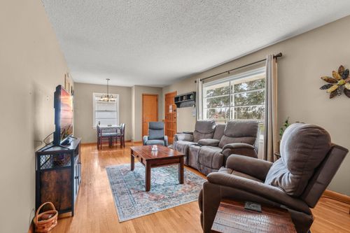 8206 Aldrich Ave S, Bloomington, MN, 55420-2257 | Card Image