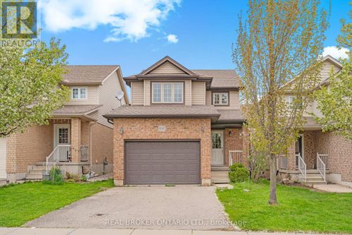 1047 Marquette Dr, Woodstock, ON, N4V0A9 | Card Image
