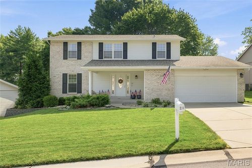 23 Raintree Ct, Saint Peters, MO, 63376-3055 | Card Image