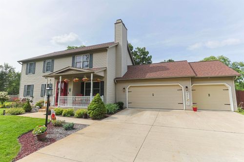 10333 Dunn Rd, Osceola, IN, 46561-9704 | Card Image