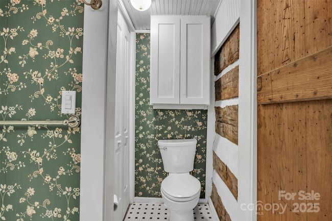 189 Woodstock Dr, House other with 2 bedrooms, 2 bathrooms and null parking in West Jefferson NC | Image 17