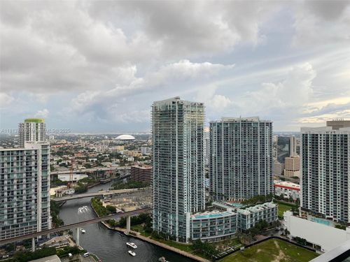 apt-3604-68 Se 6th St, Miami, FL, 33131-3498 | Card Image