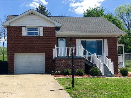 379 Millet Ln, Pleasant Hills, PA, 15236-4228 | Card Image