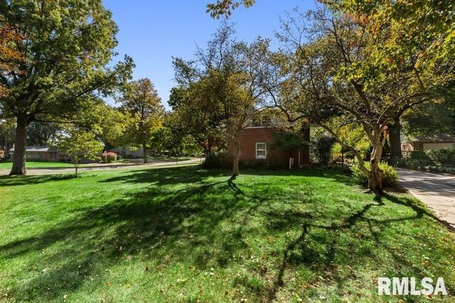 1570 N Academy St, House other with 5 bedrooms, 4 bathrooms and null parking in Galesburg IL | Image 5