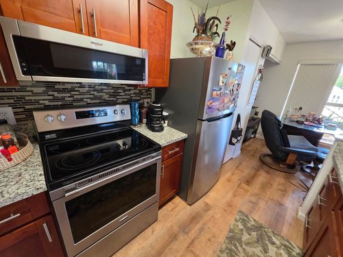 apt-105-1060 Eha St, Wailuku, HI, 96793-2085 | Card Image