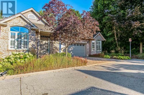 23-1574 Richmond St, London, ON, N6G5H7 | Card Image