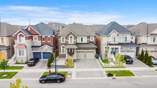 312 Buick Blvd, Brampton, ON, L7A4L8 | Card Image
