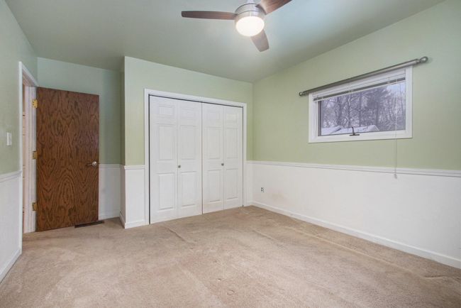 Main floor bedroom 2 | Image 17