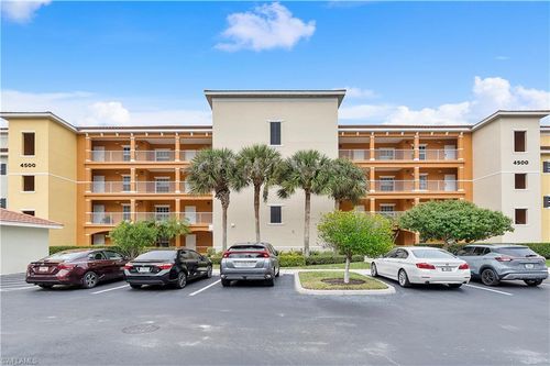 4-4500 Botanical Place Cir, NAPLES, FL, 34112-2420 | Card Image