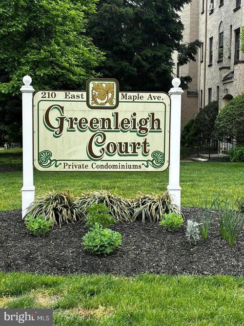 apt-b10-210 E Maple Ave, MERCHANTVILLE, NJ, 08109-2657 | Card Image