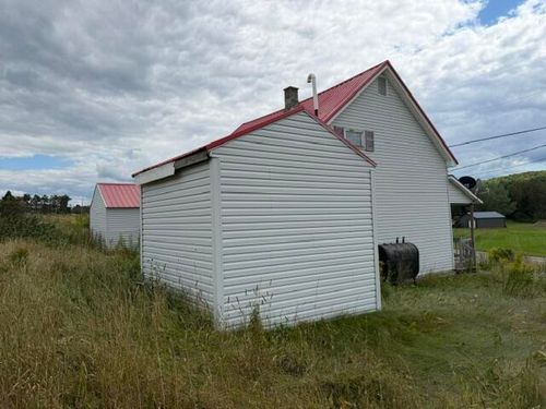1482 Caribou Rd, New Canada, ME, 04743-3116 | Card Image