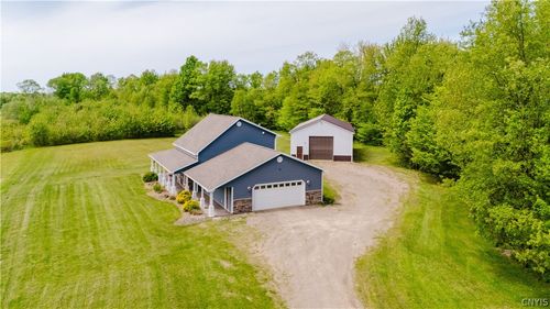 39 Orton Rd, Pulaski, NY, 13142-2586 | Card Image