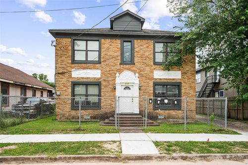 apt-2-406 Quitman St, Houston, TX, 77009-7763 | Card Image