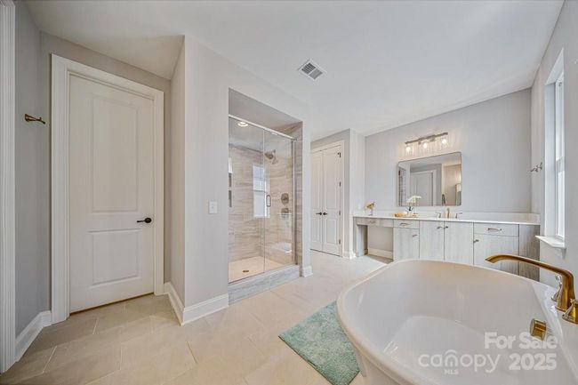 6398 Chimney Bluff Rd, House other with 5 bedrooms, 5 bathrooms and null parking in Lancaster SC | Image 22