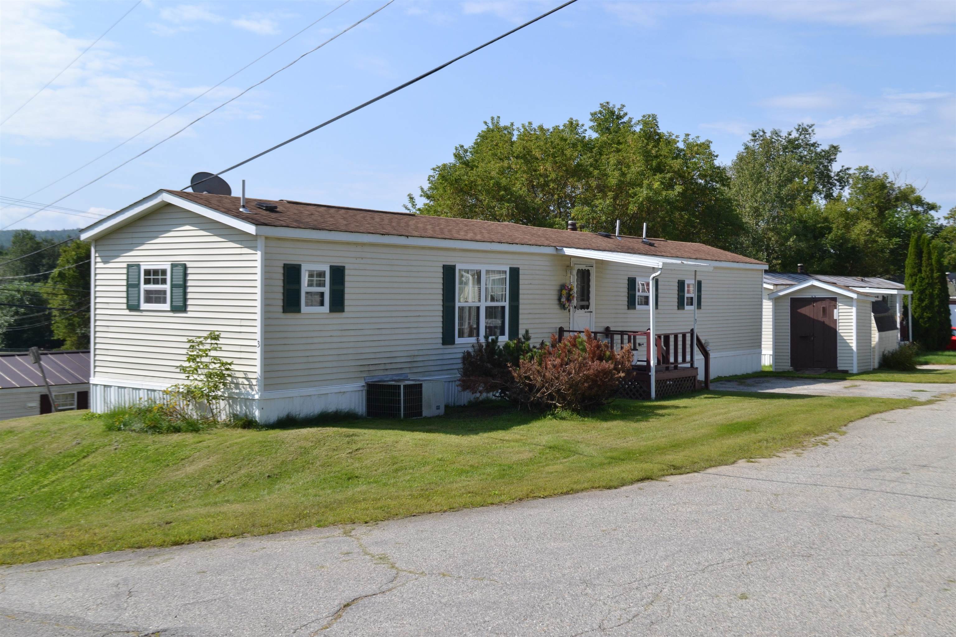 Hilltop Manor Mobile Home Park, Littleton, NH 03561