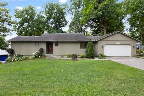 22403 Maple Row Street, Cassopolis, MI, 49031 | Card Image