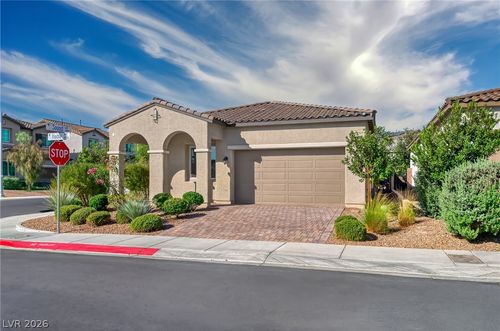 1501 Visible Ave, North Las Vegas, NV, 89031-4512 | Card Image
