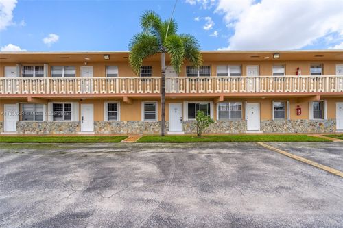 apt-224-1154 W 35th St, Hialeah, FL, 33012-4981 | Card Image