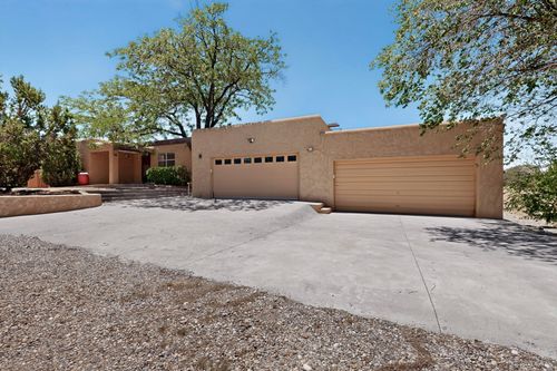 11 Verano Loop, Santa Fe, NM, 87508-8351 | Card Image