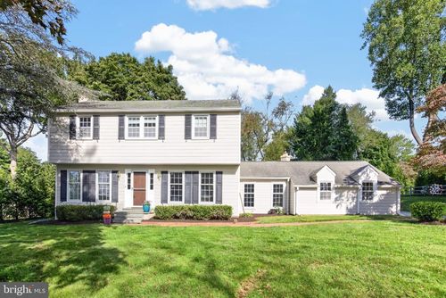 735 Monument Rd, MALVERN, PA, 19355-2862 | Card Image
